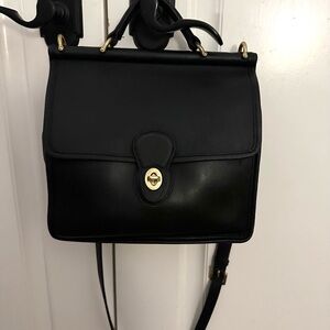 Vintage Coach Black Willis Bag